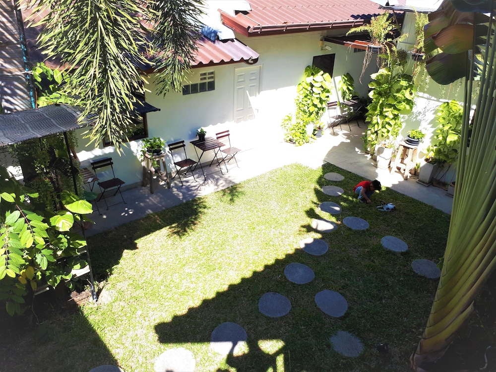 The Reef 65/71