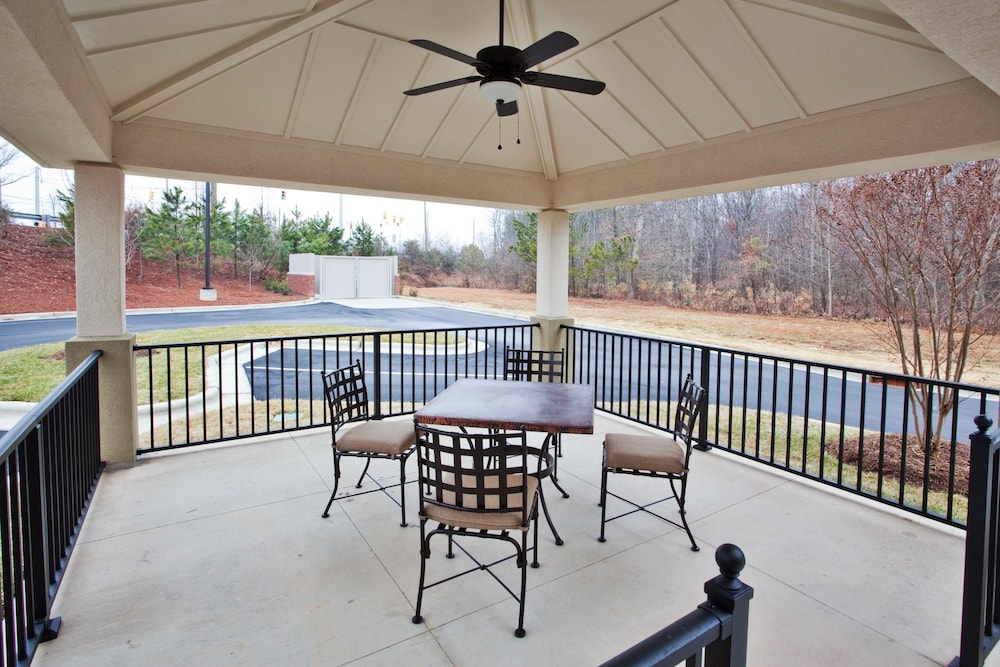 Candlewood Suites Apex Raleigh Area 38/50