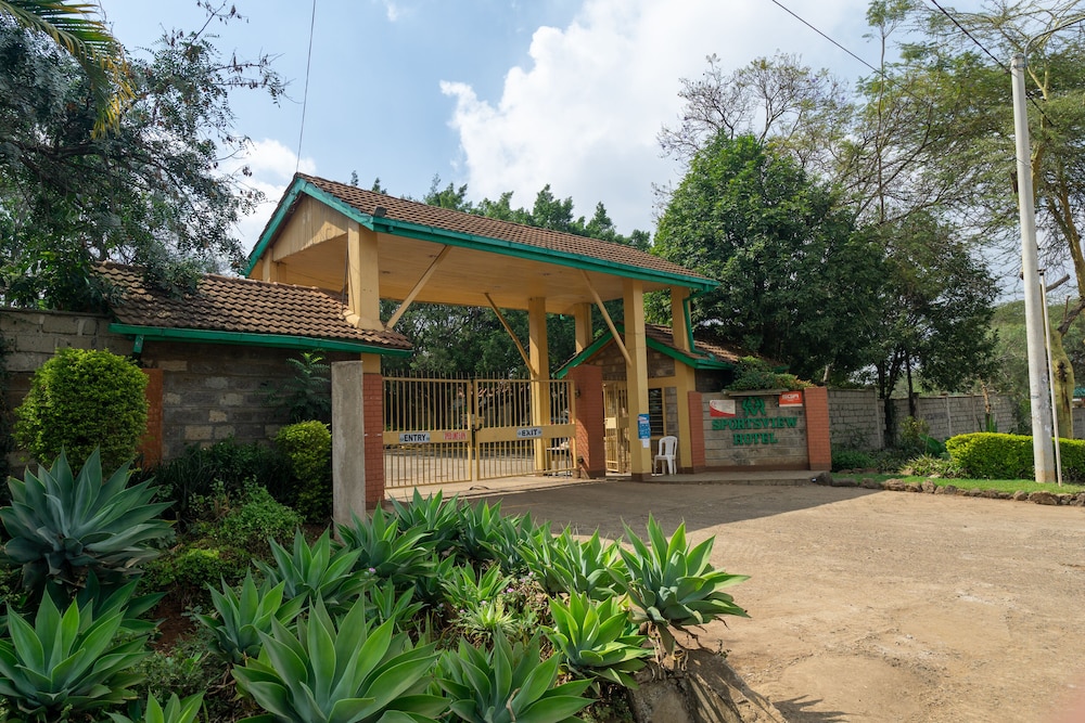 Sportsview Hotel Kasarani 6/71