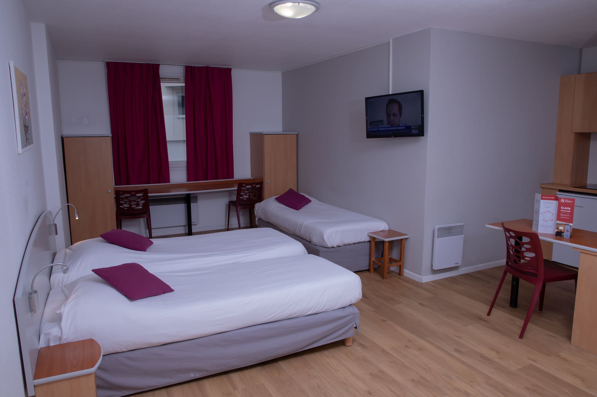 STUDIO, 3 BEDS