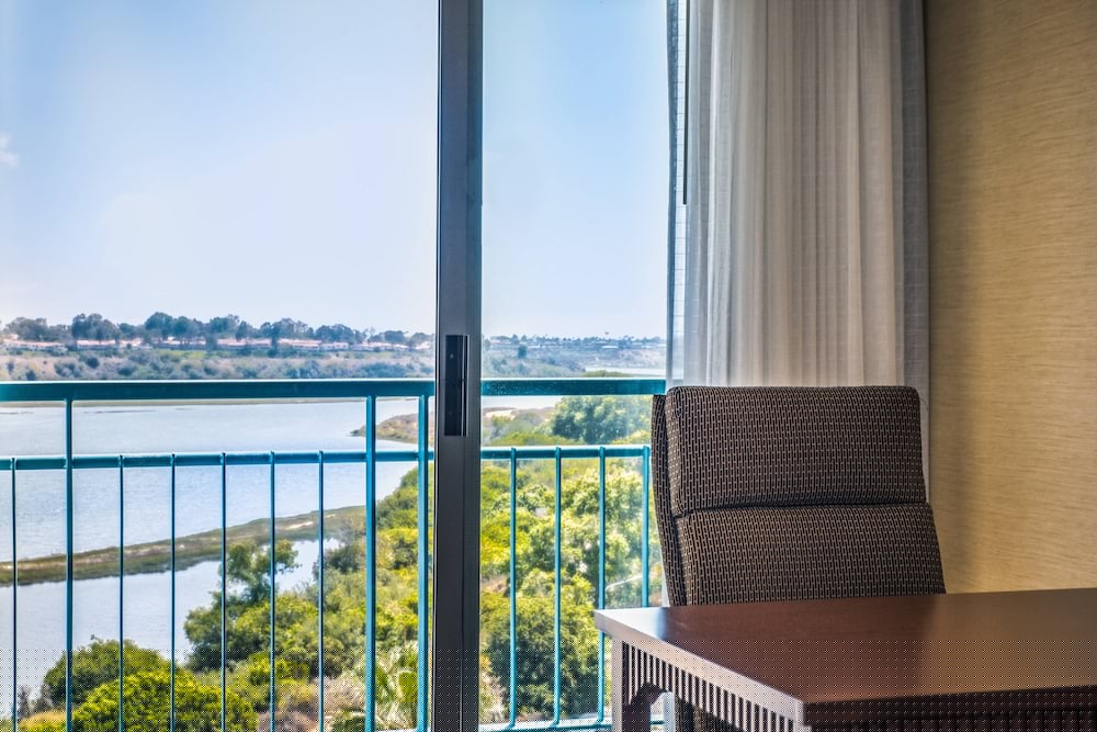 Marriott Newport Beach Bayview 6/51
