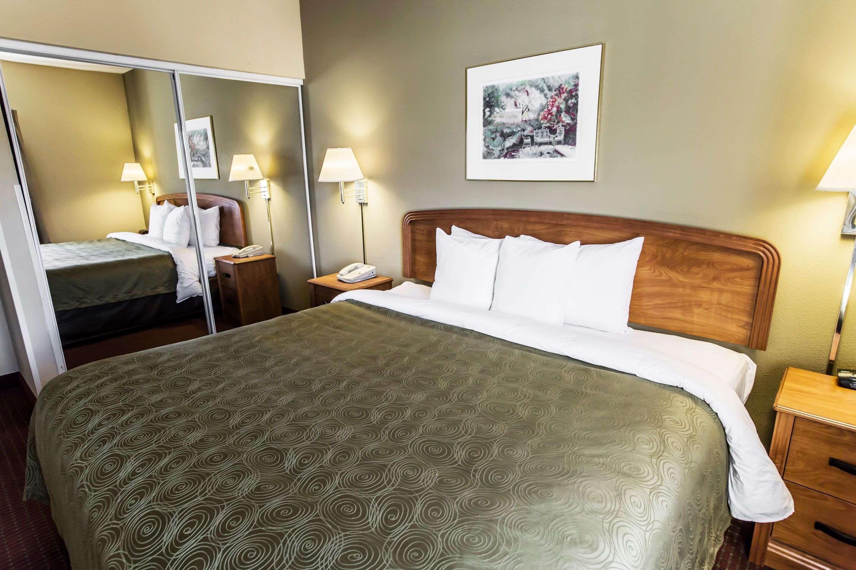 جناح بسريرين، MainStay Suites Wilmington - University Area 5/9