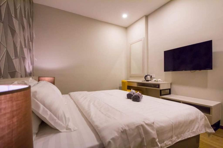 Deluxe, Double Bed, No Window، OMG Hotel 3/3
