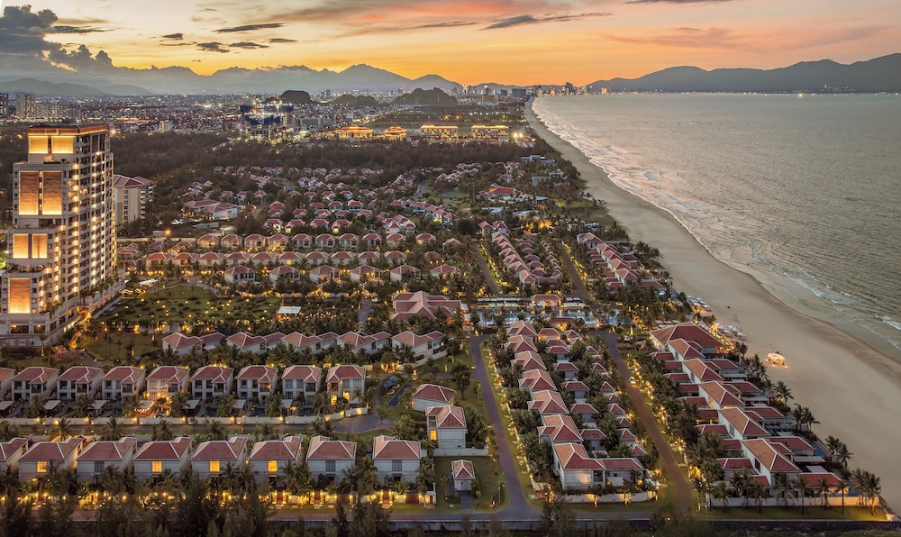 Fusion Resort and Villas Da Nang 43/50