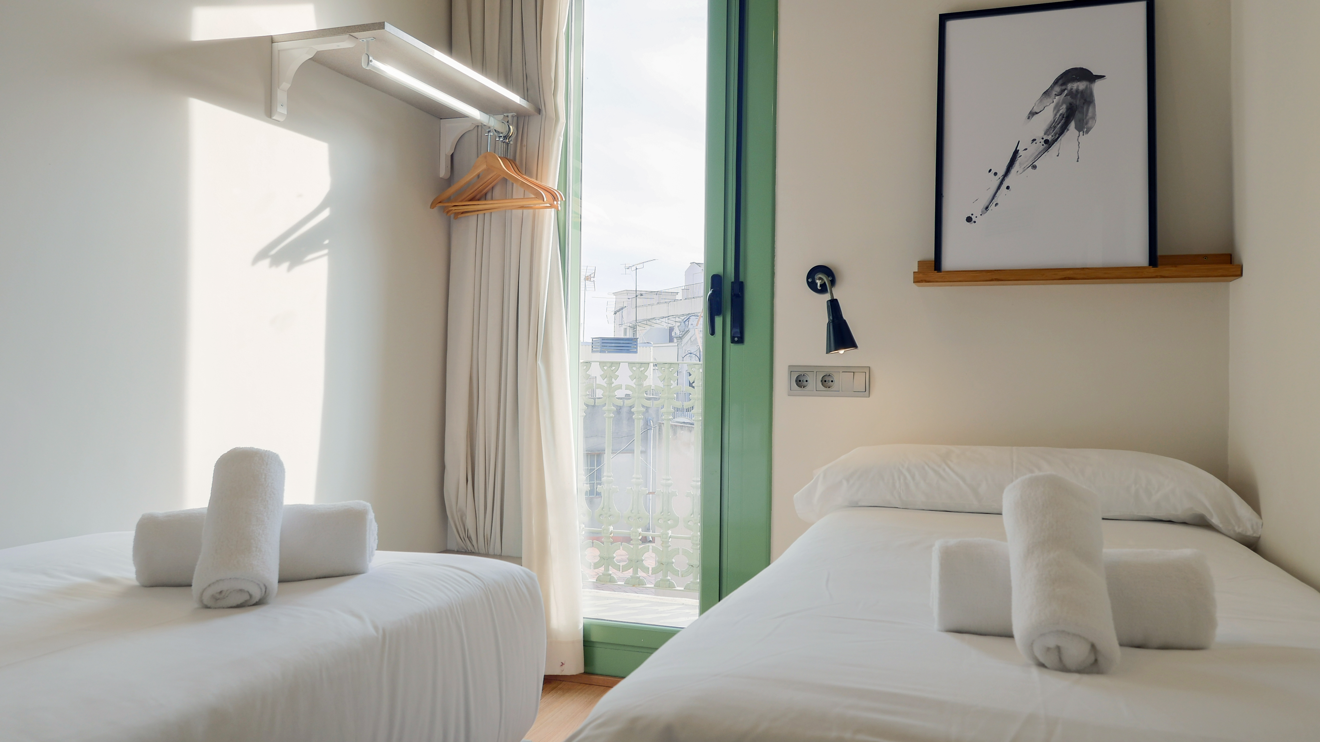 3 Bedrooms, Apartment, 2 Bathrooms