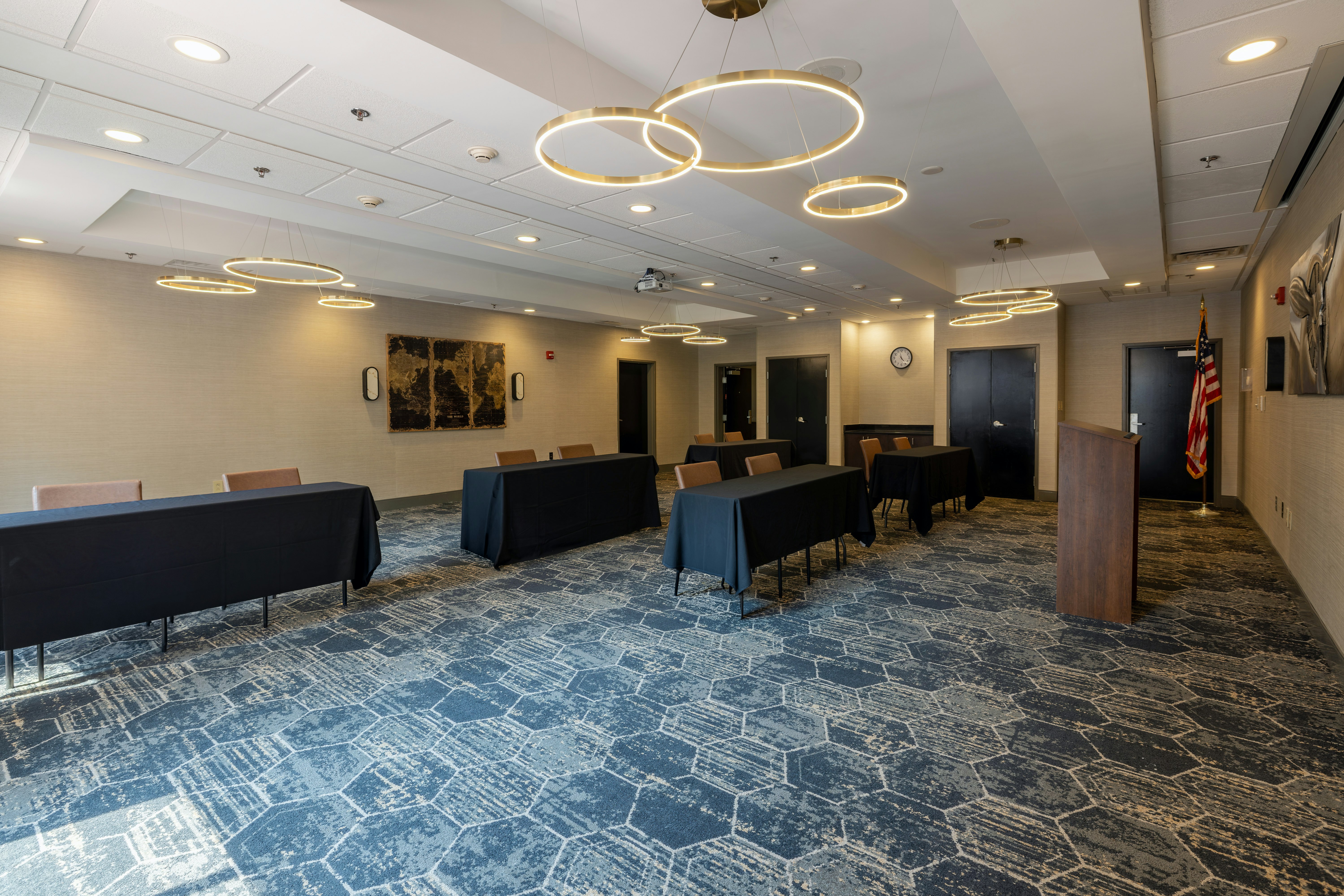 DoubleTree by Hilton Hotel Savannah Airport 68/68
