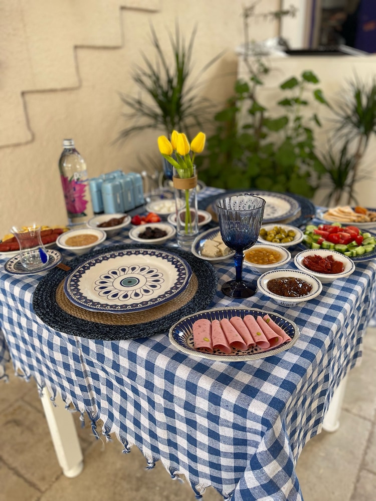 Alba Otel Alacati 44/50