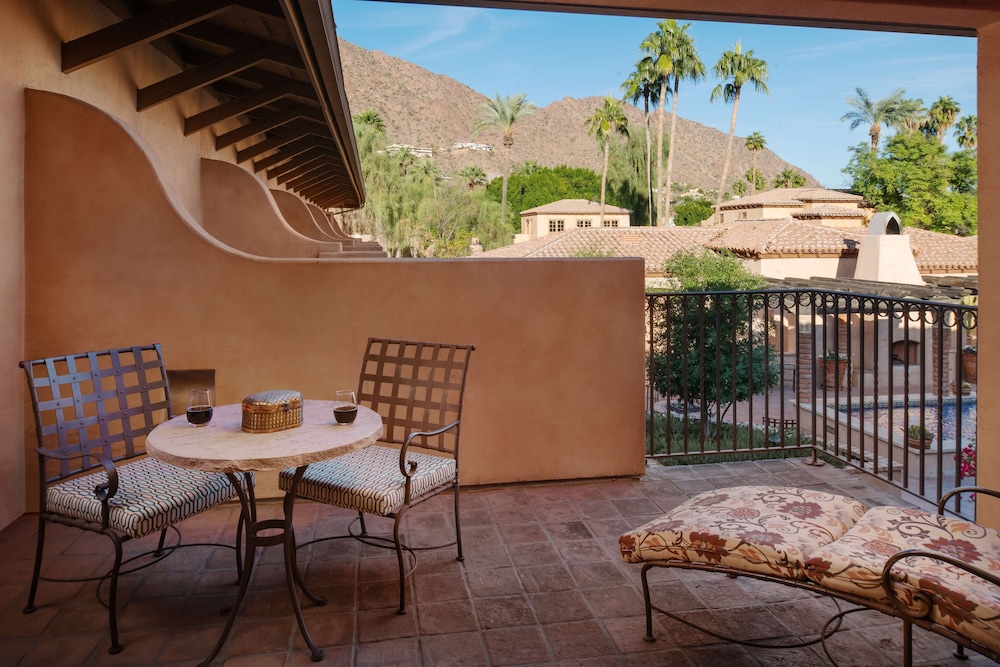 Royal Palms Resort And Spa In the Unbound Collection By Hyatt Formerly Royal Palms Resort And Spa 51/76