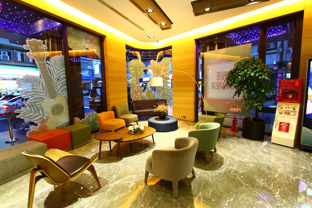 Gogo Hotel 39/56