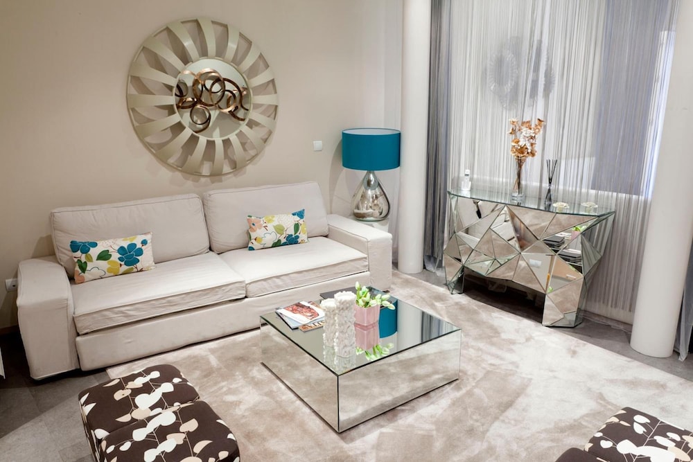 AB Design Suites 30/50