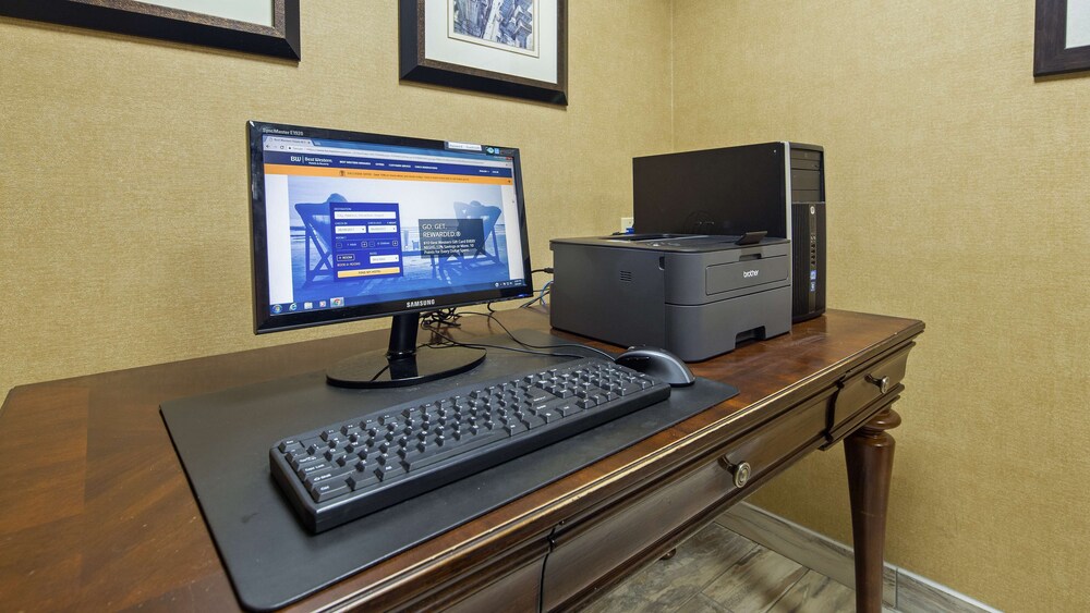 Best Western Leesburg Hotel & Conference Center 24/41