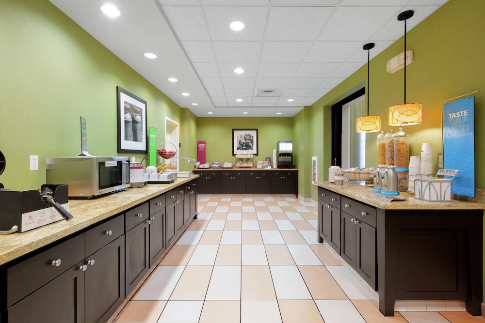 Hampton Inn And Suites San Luis Obispo 37/49