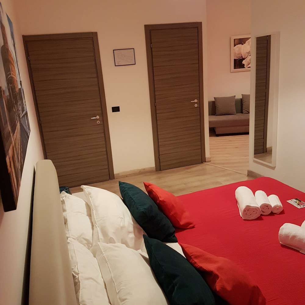 Borgo Vaticano Guest House 4/17