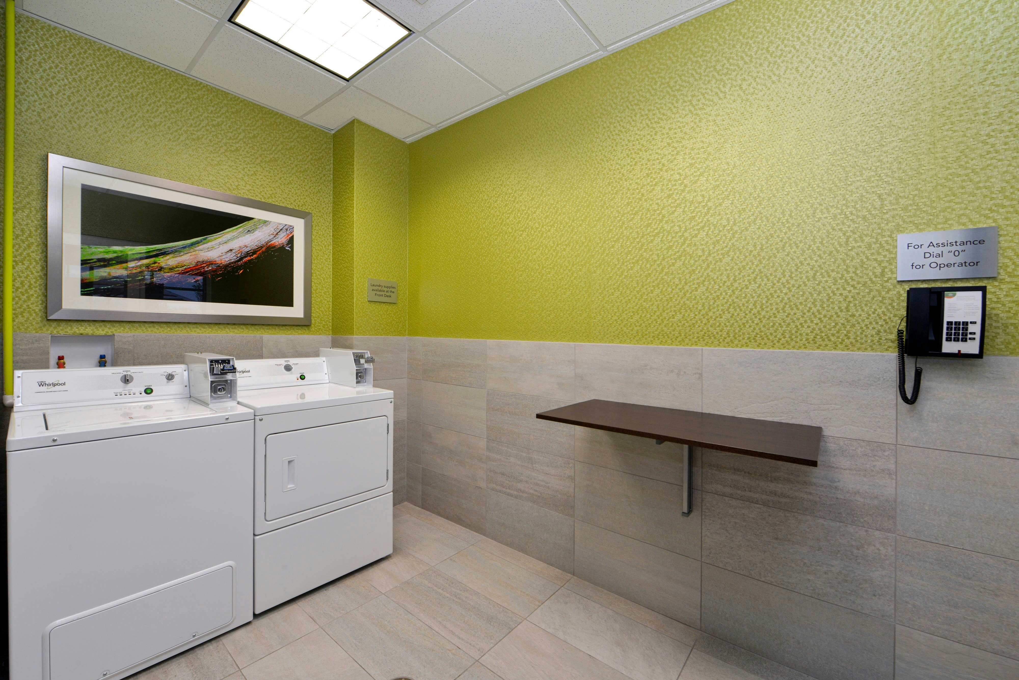 Courtyard by Marriott Saskatoon Airport 29/29