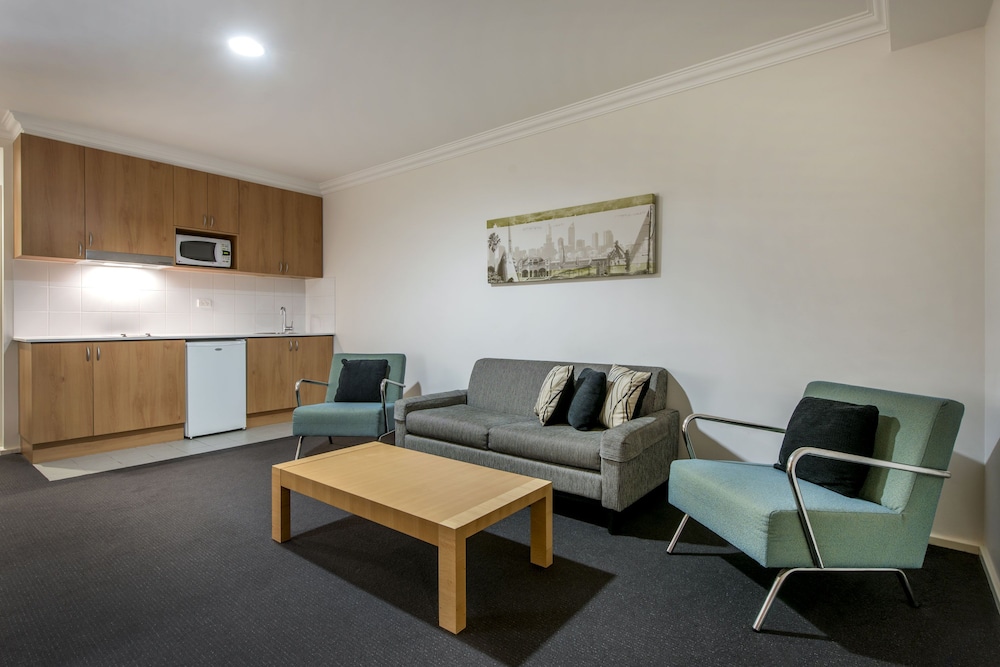 Oaks Perth Hotel 27/61