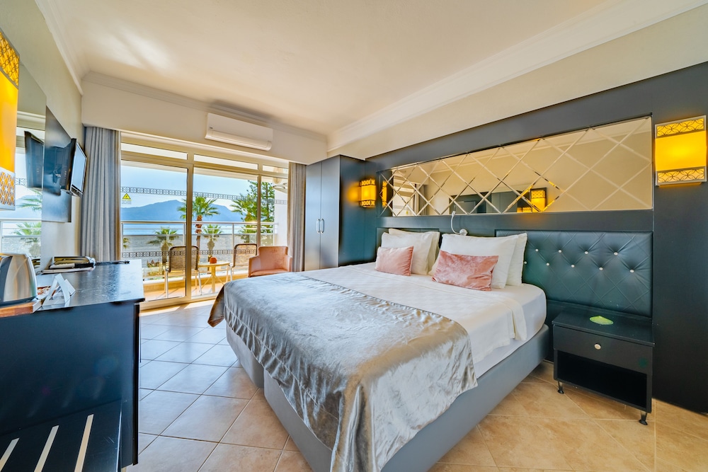 Ideal Prime Beach photo5