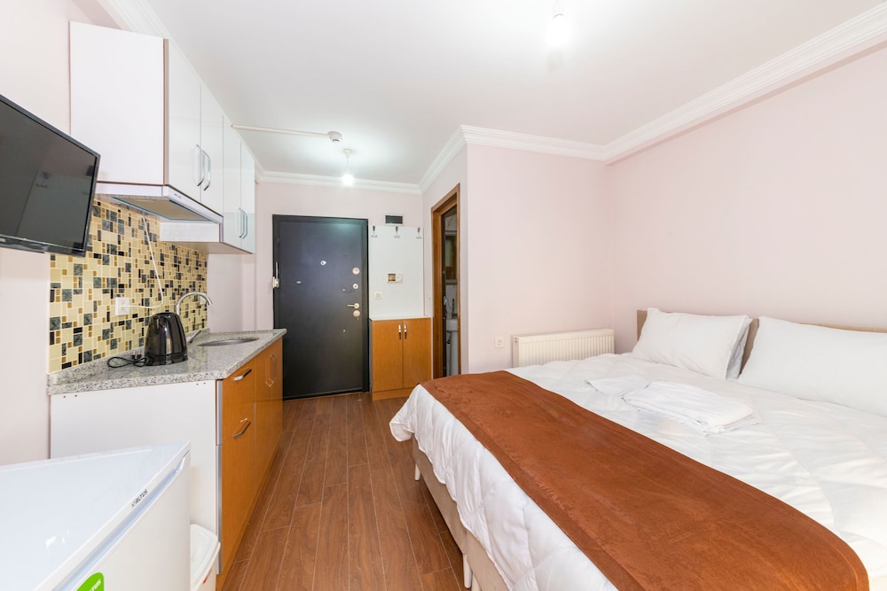 Tavra Hotel photo4