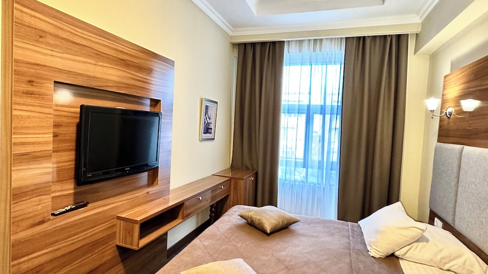 Grand Eurasia Hotel 16/50