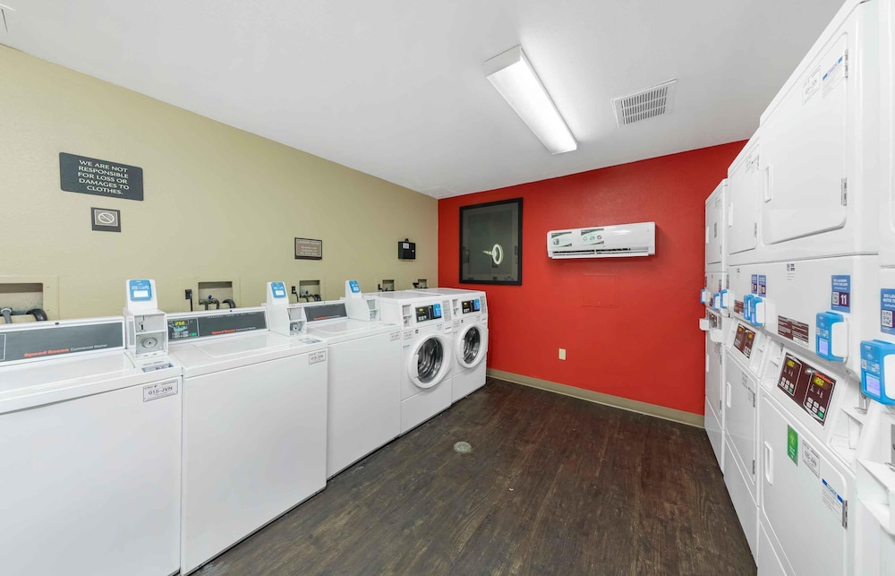 Extended Stay America Los Angeles - Burbank Airport 9/57