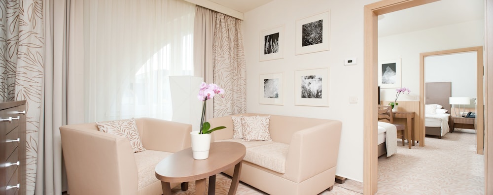 Grand Hotel Sava Superior 56/76