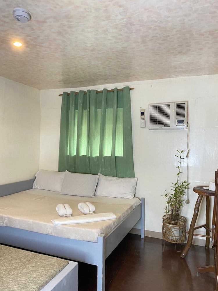 Malayah Hostel 4/30