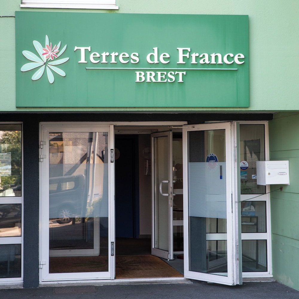 Appart-Hotel Terres de France Brest Pasteur in BREST - FR
