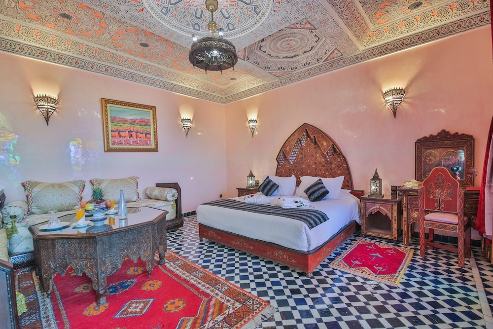 LUXURY, SUITE, DOUBLE BED