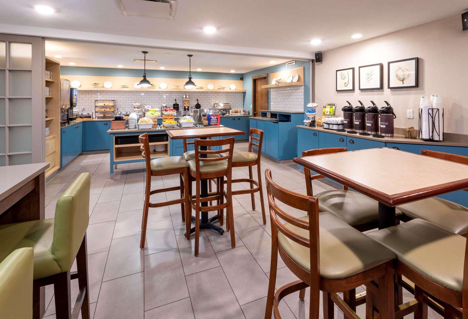Country Inn & Suites by Radisson, Fargo, ND photo5