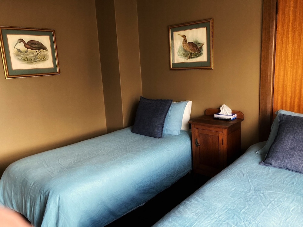 The Kermandie Hotel 9/54