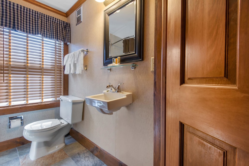 The Inn at Gran View Ogdensburg, Ascend Hotel Collection 7/41