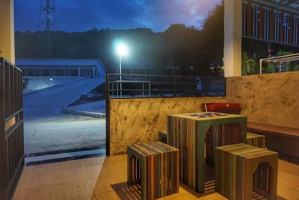 Baan Bua Talay 39/65