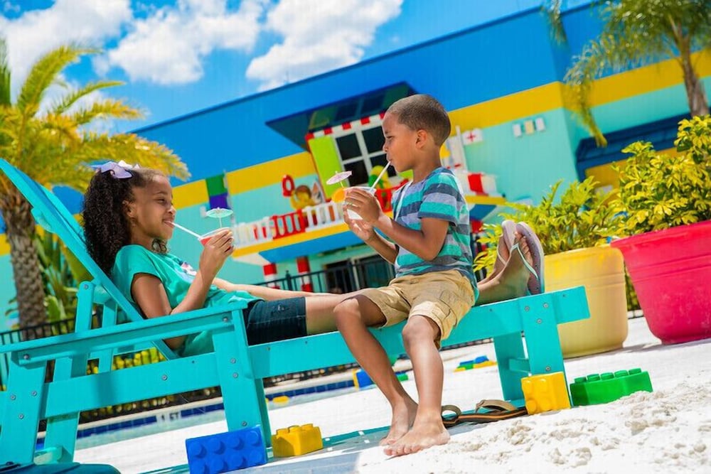 LEGOLAND BEACH RETREAT 10/22