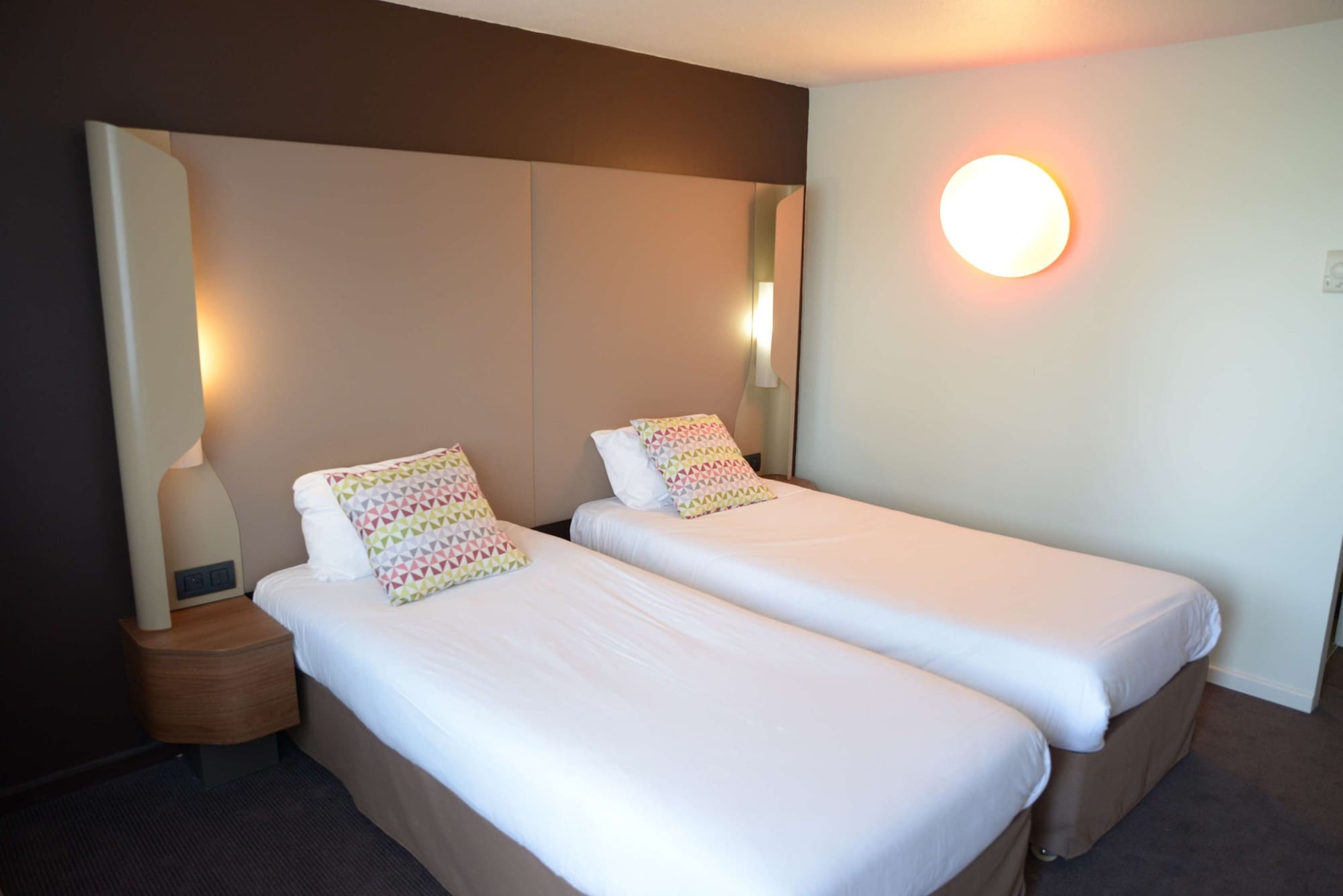 Standard, Double Bed
