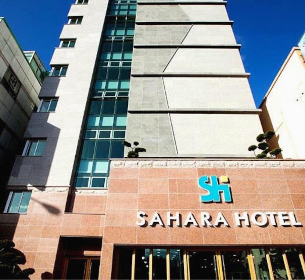 Sahara Hotel 4/31