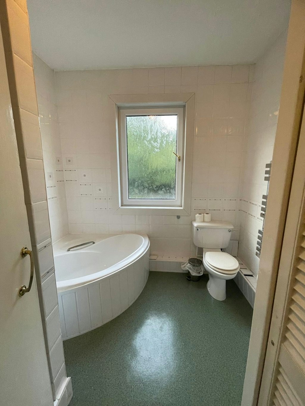 OYO Lochway Hotel 37/38