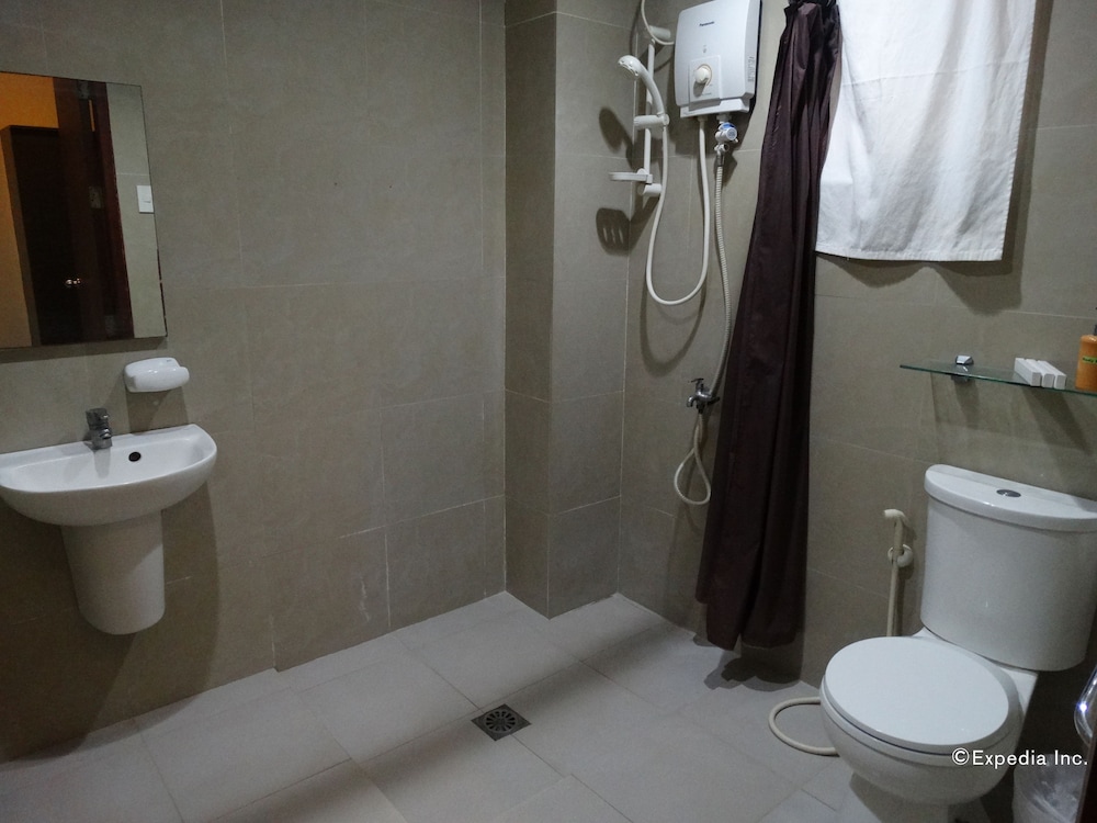 Grande Vista Hotel 58/61