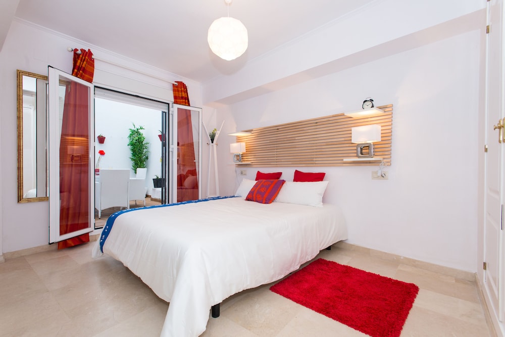 The Zentral Suites & Apartments 21/75