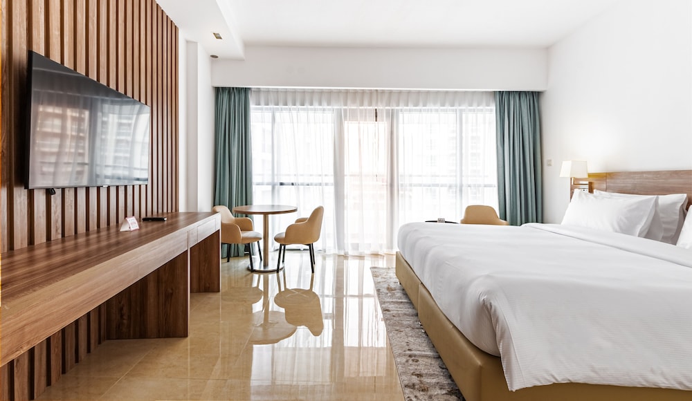 Pyramisa Hotel Apartments 36/67