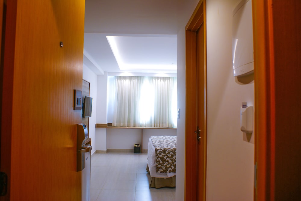 Paradiso Macae Hotel 20/60