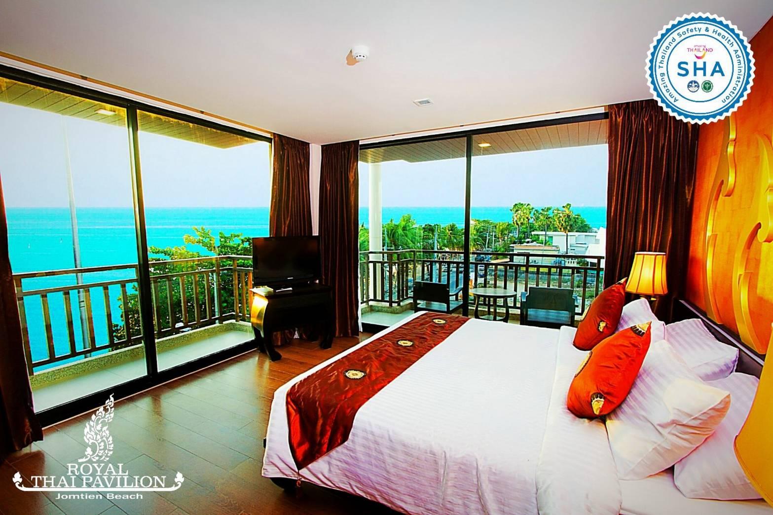 Suite, King Bed, Beach Front