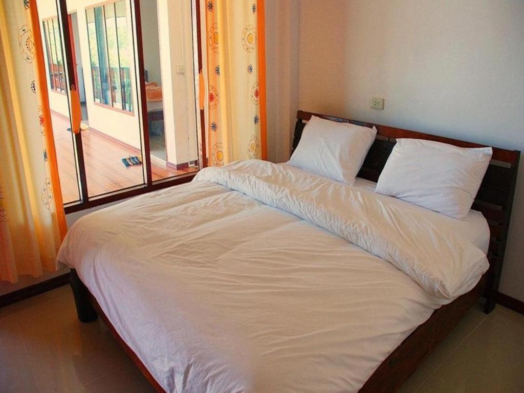 Sweet Home Chiang Khan 24/46