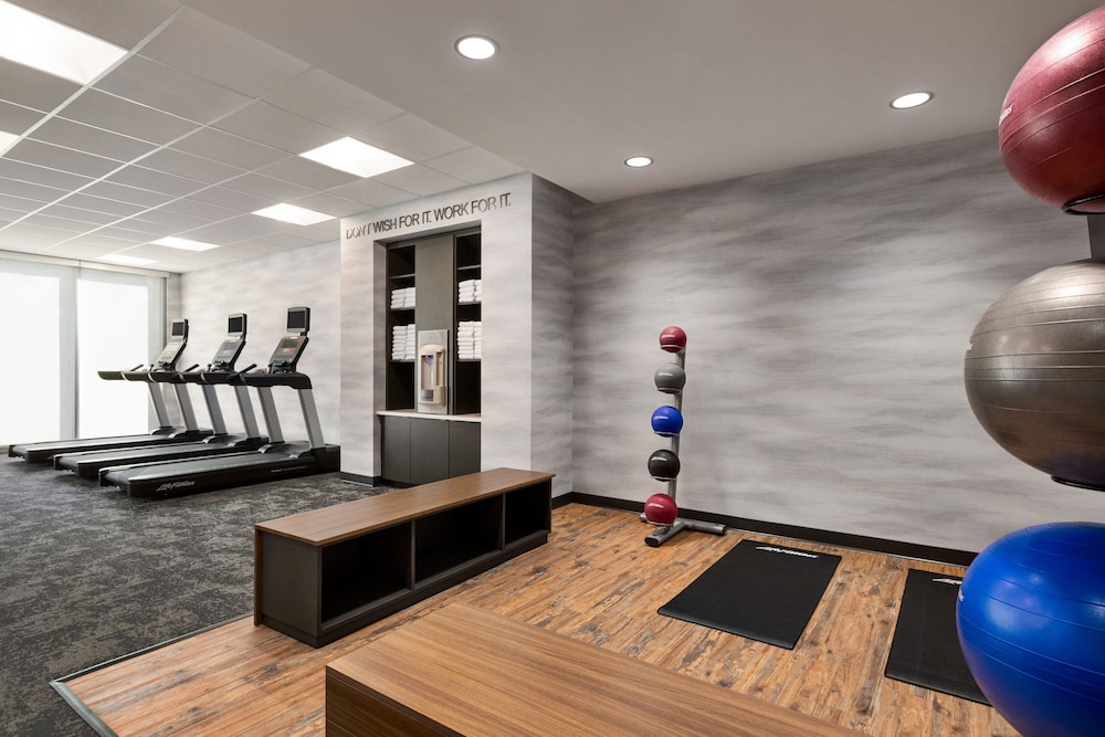 Fairfield Inn & Suites by Marriott Bonita Springs 11/31