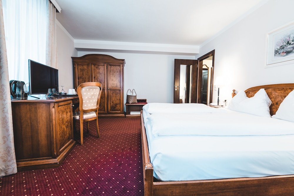 Cella Central Historic Boutique Hotel 10/69
