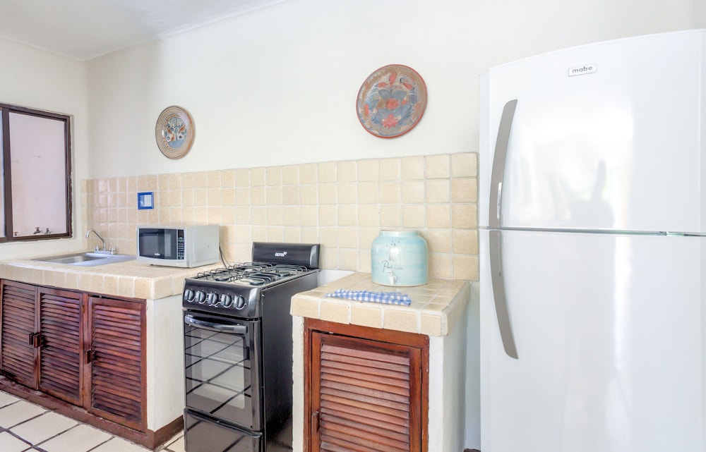 Puerto de Luna All Suites Hotel 46/63