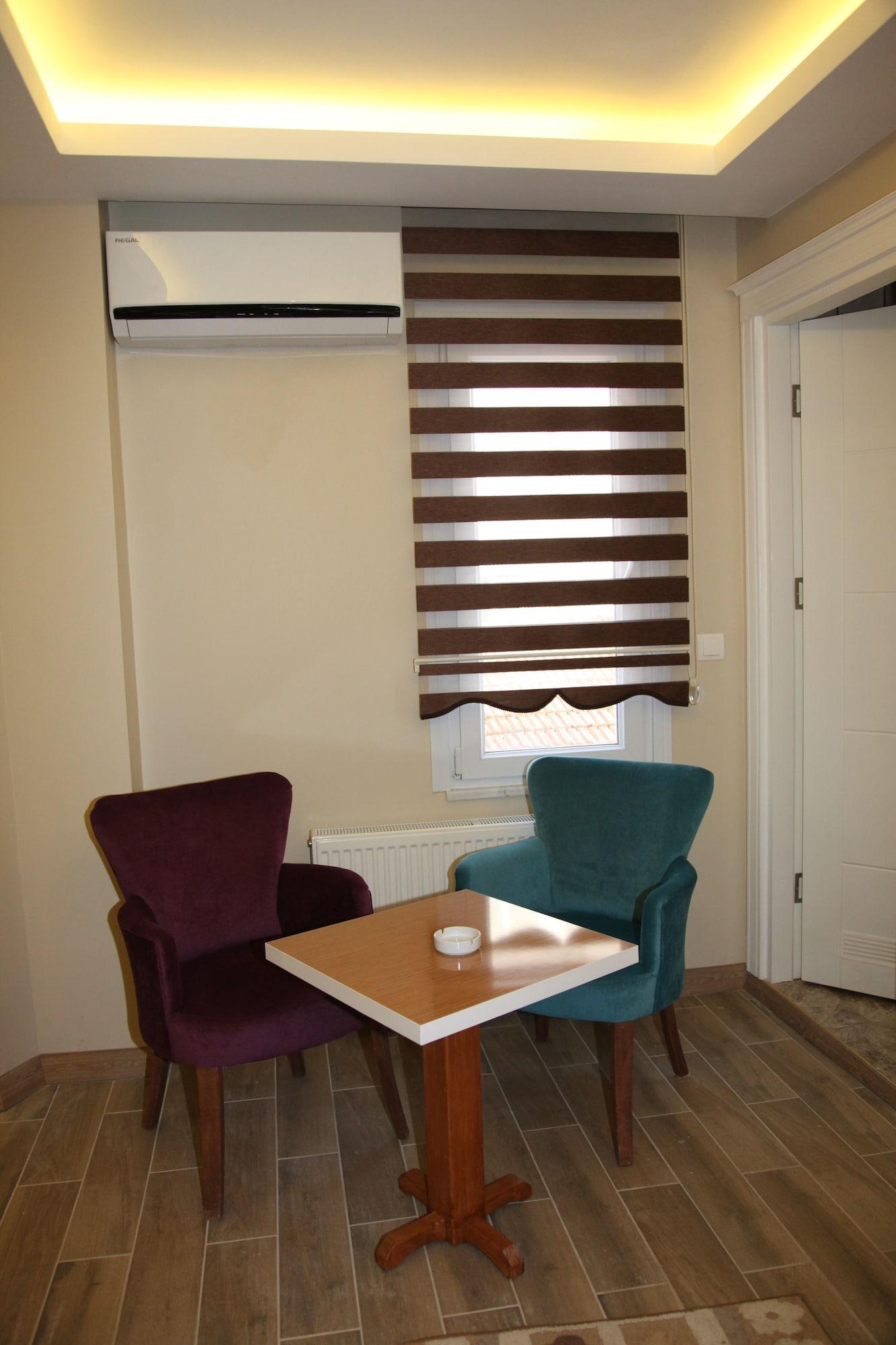 Emir Butik Otel 30/36