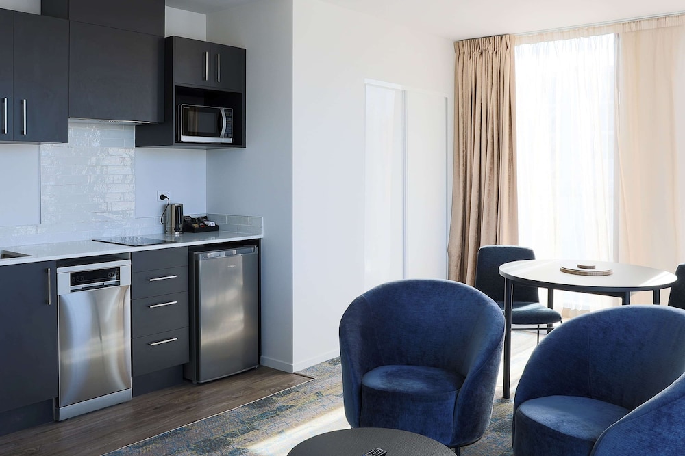 Ramada by Wyndham Wellington Taranaki Street 35/51