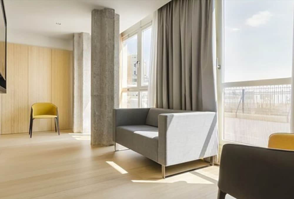 Dorma Plaza Catalunya 46/68