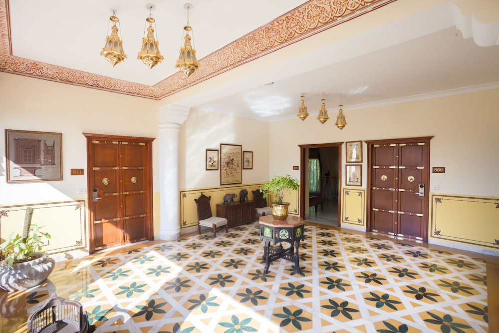 Jai Mahal Palace Jaipur 9/84