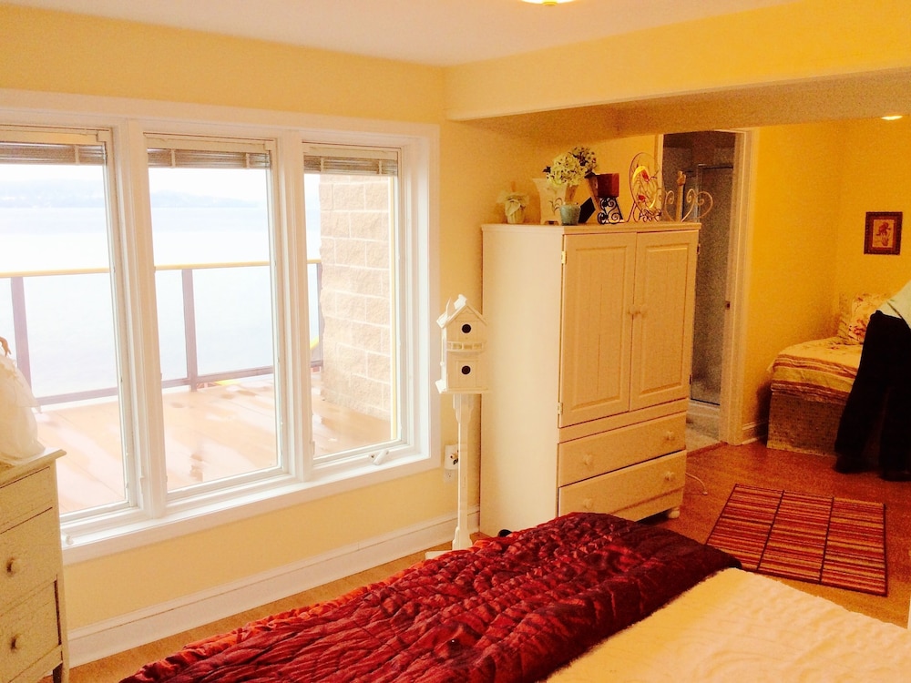 Pictured Rocks Bed and Breakfast 41/61