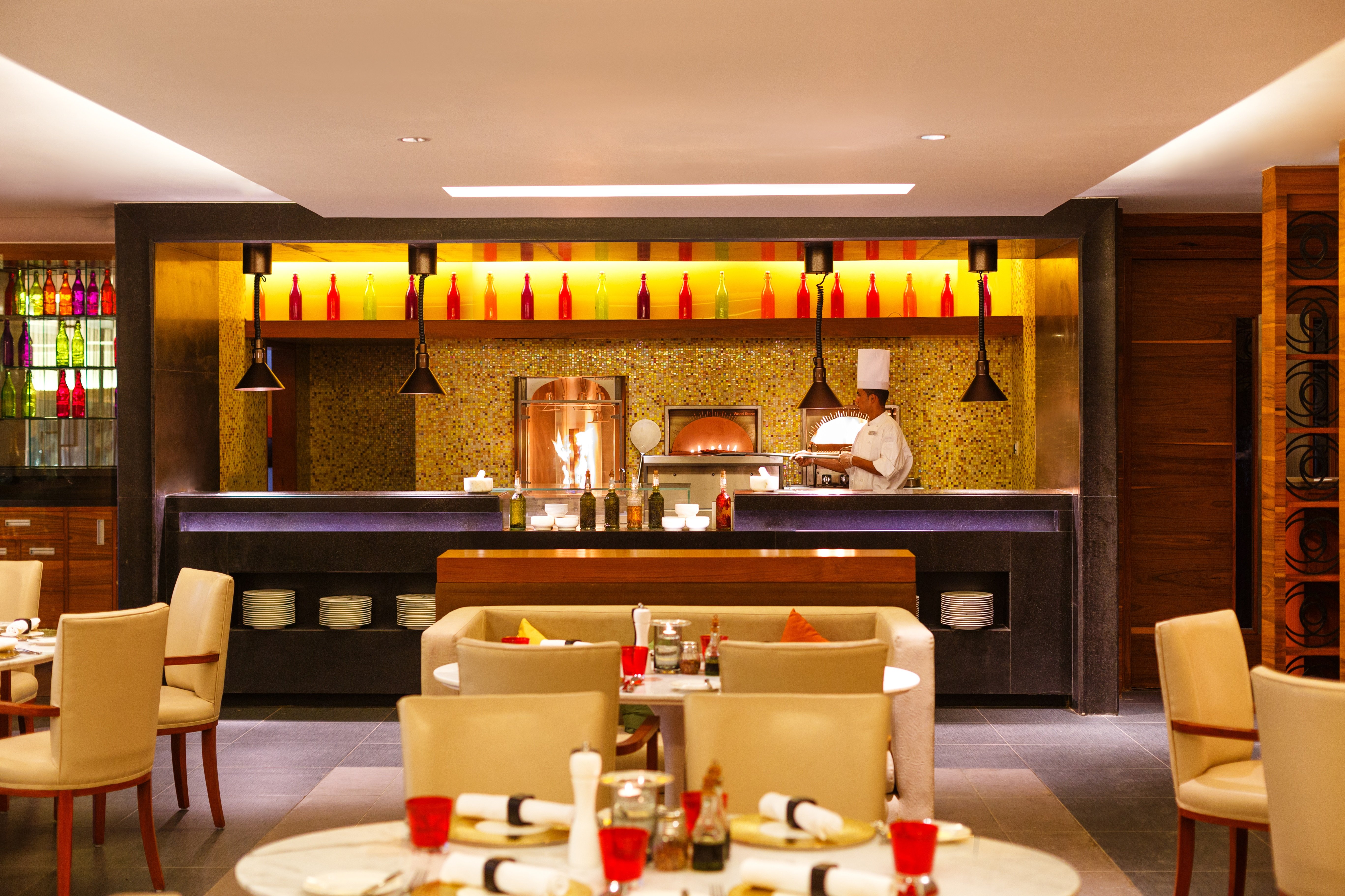 Crowne Plaza Ahmedabad City Centre 49/70